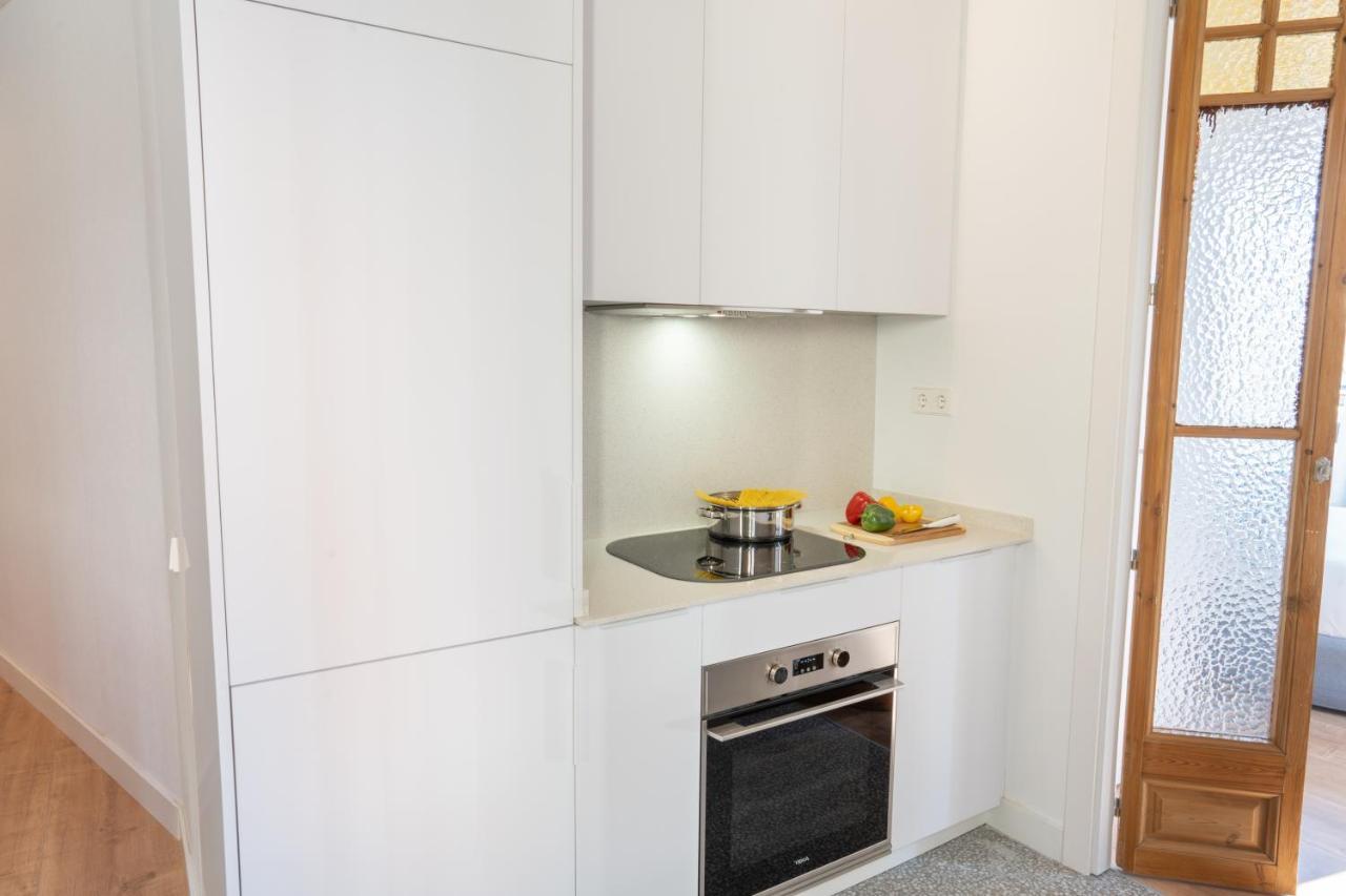 Feelathome Stadium Apartments L'Hospitalet de Llobregat Eksteriør bilde