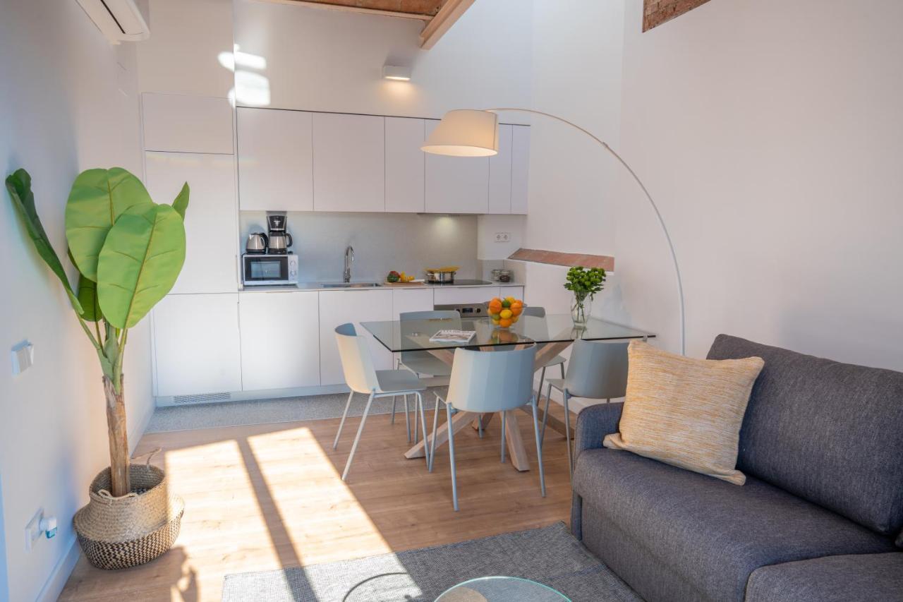 Feelathome Stadium Apartments L'Hospitalet de Llobregat Eksteriør bilde