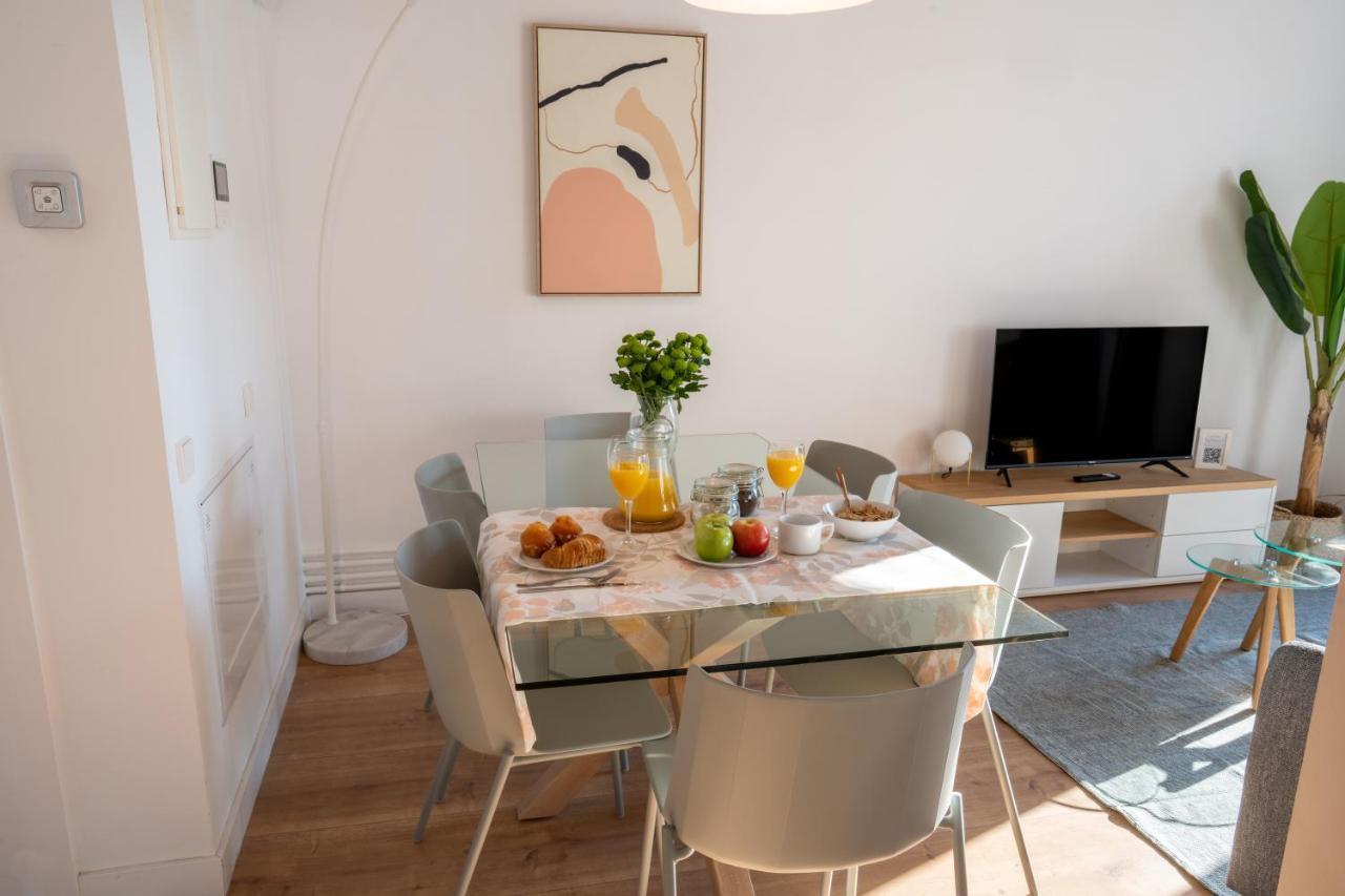 Feelathome Stadium Apartments L'Hospitalet de Llobregat Eksteriør bilde